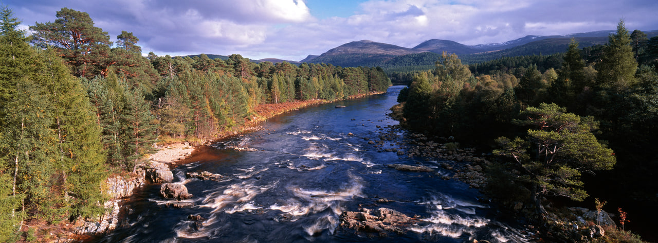 The River Dee, Braemar